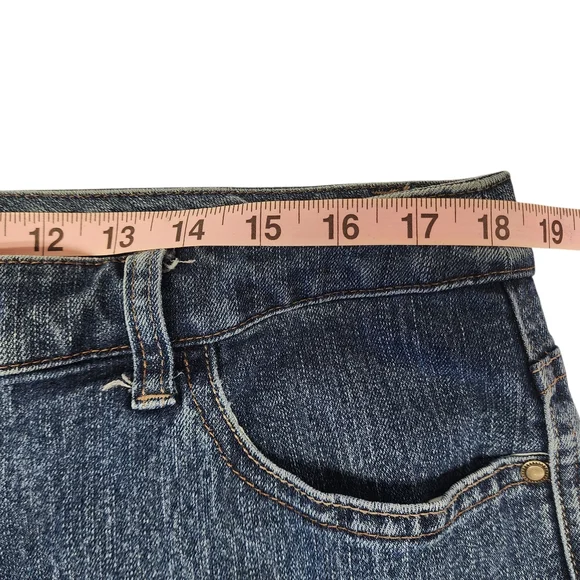 CJ Banks Jeans Women's 16W Blue Denim Moderately Curvy Fit Measures 37x28 - Picture 6 of 8